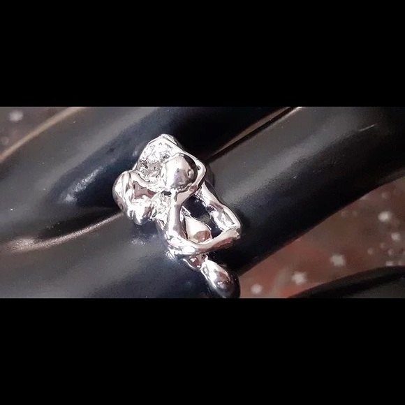 New Hot Style Ring Hugs Kiss Men Woman Ring - Picture 2 of 6